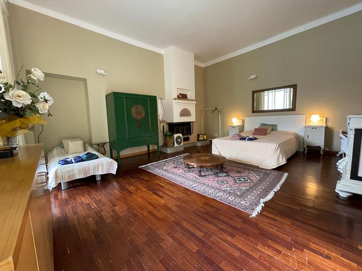 Lake Como Villa Ines Junior Apartment Faggeto Lario Exterior photo